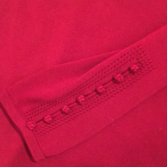 Dana Buchanan red silk sweater with mandarin collar and button knot detail. Sz L - Picture 5 of 6